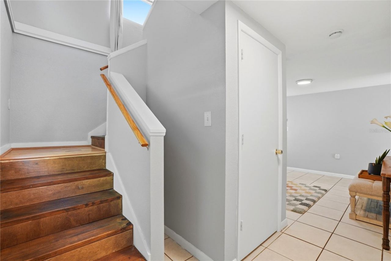 1011 14th Street N, Saint Petersburg, FL 33705 Photo