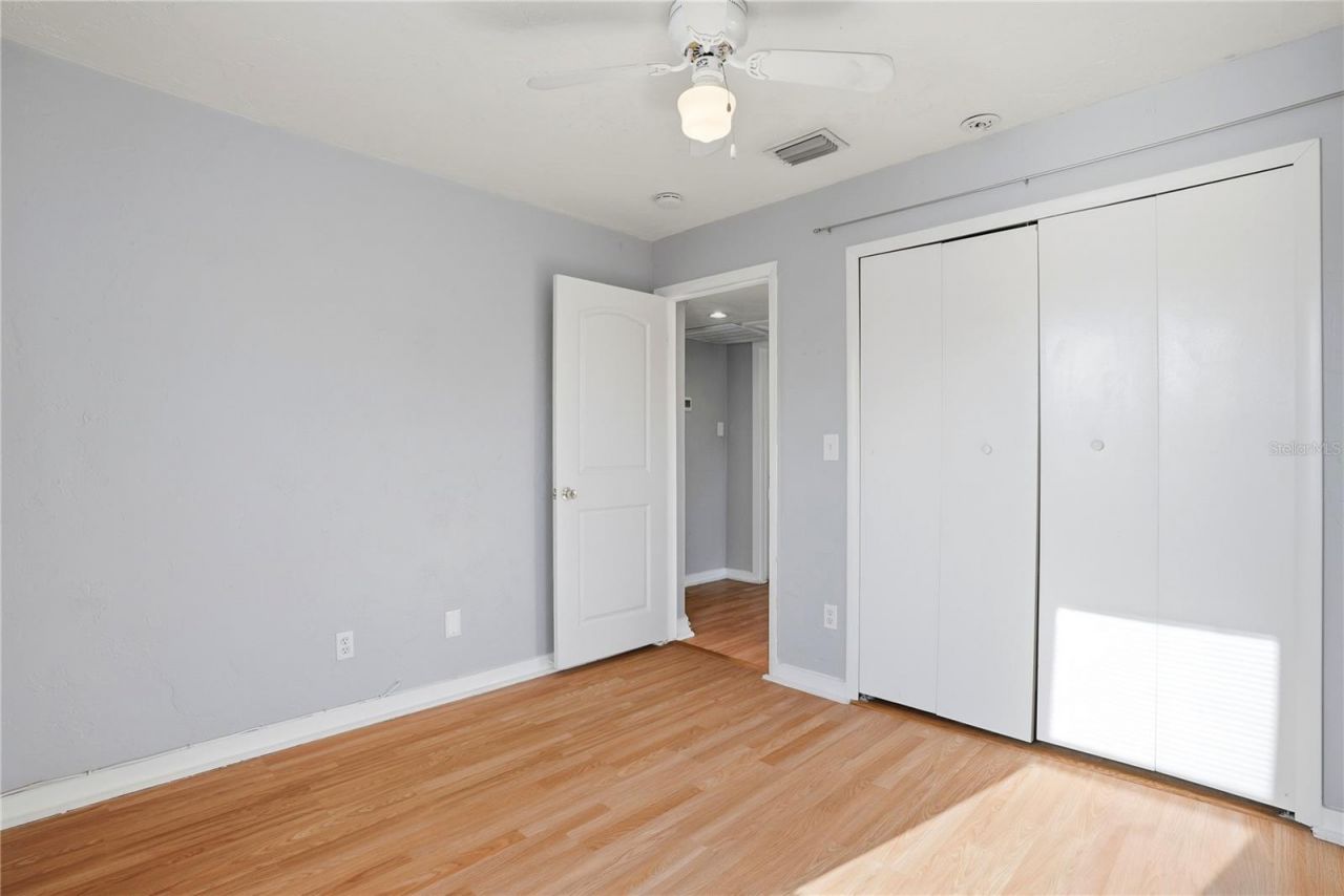1011 14th Street N, Saint Petersburg, FL 33705 Photo