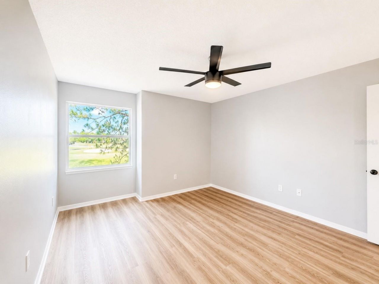 2400 Feather Sound Drive, Unit 223, Clearwater, FL 33762 Photo
