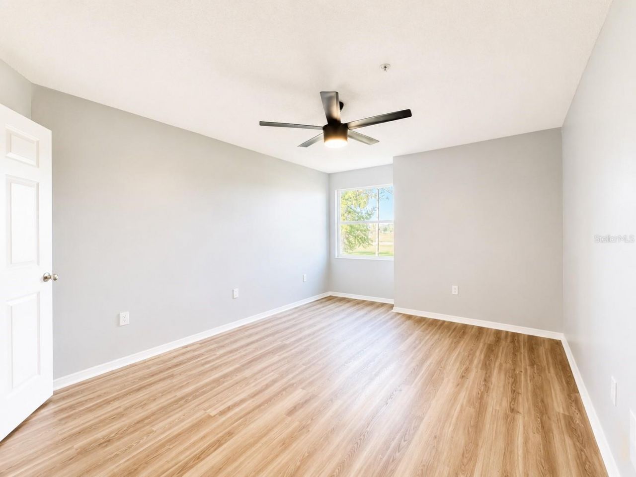 2400 Feather Sound Drive, Unit 223, Clearwater, FL 33762 Photo