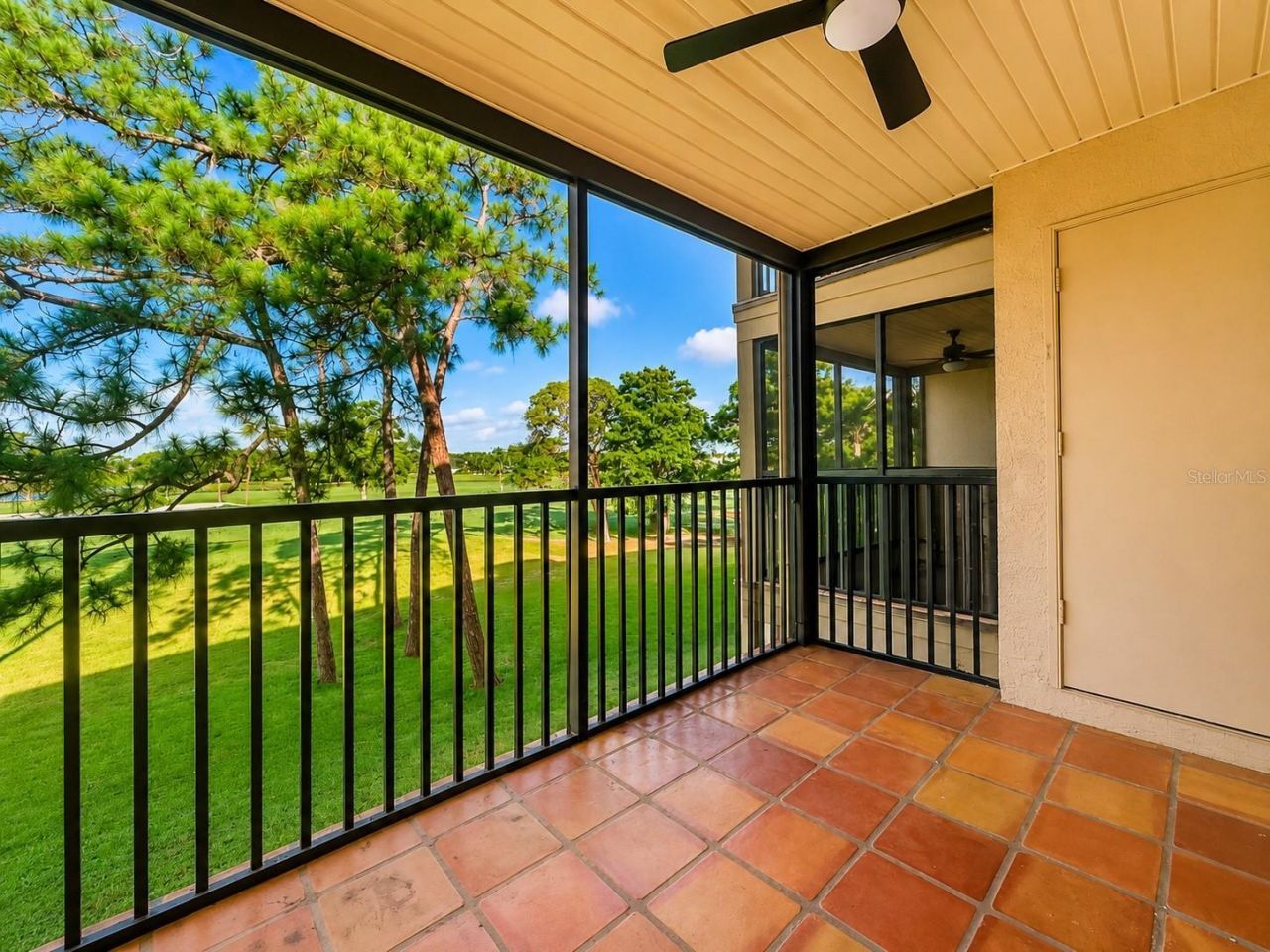 2400 Feather Sound Drive, Unit 223, Clearwater, FL 33762 Photo