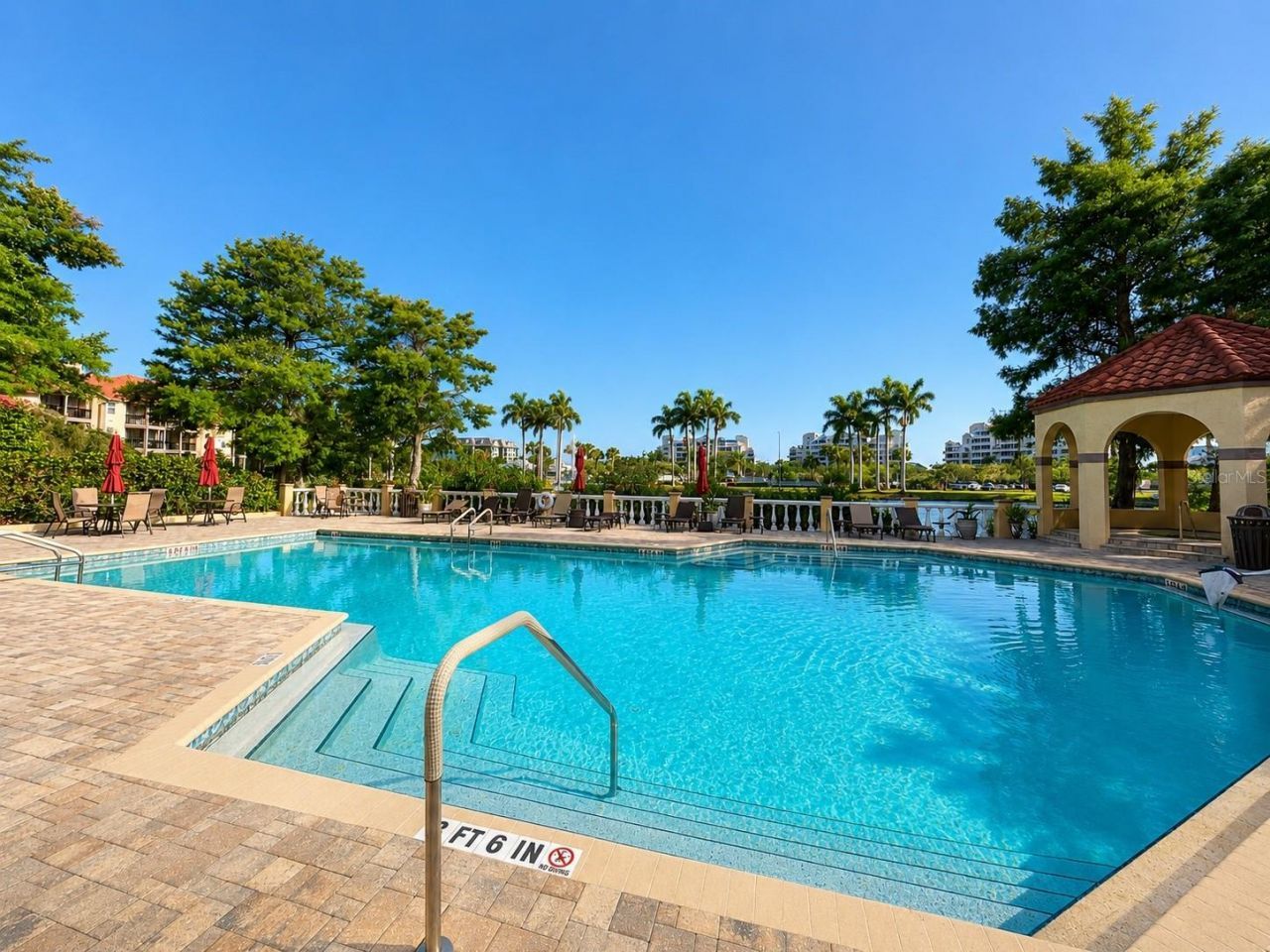 2400 Feather Sound Drive, Unit 223, Clearwater, FL 33762 Photo