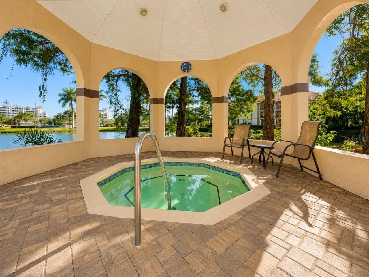 2400 Feather Sound Drive, Unit 223, Clearwater, FL 33762 Photo