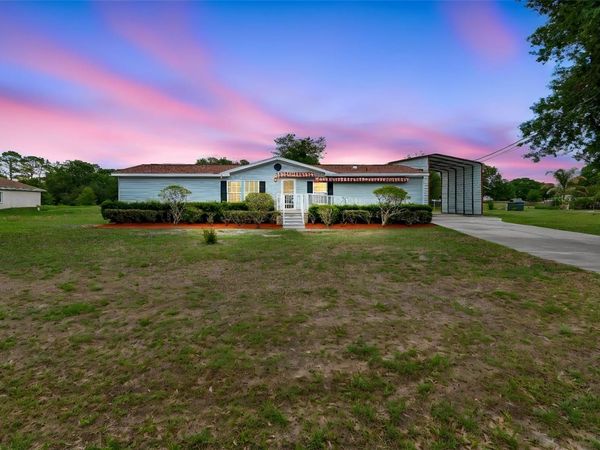 3724 TACK DRIVE , WESLEY CHAPEL, FL 33543