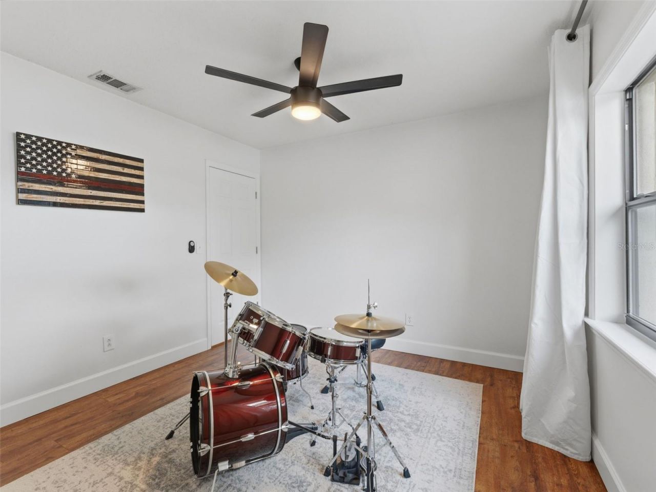 605 Valley Hill Drive, Brandon, FL 33510 Photo