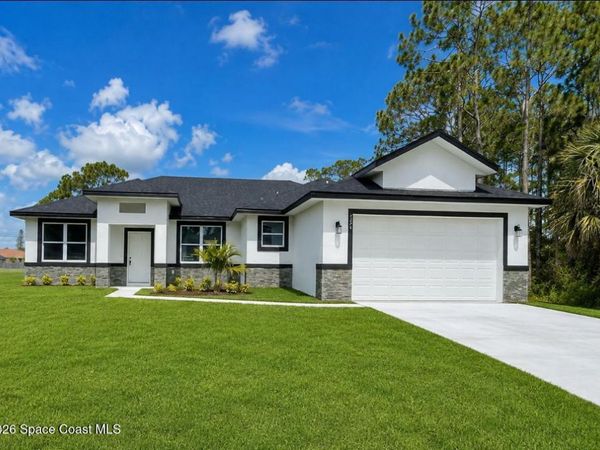 526 Oleander Lane NW, Palm Bay, FL 32907