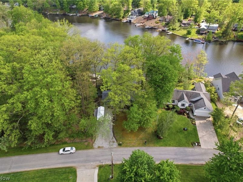 2410 Plum Creek Drive, Roaming Shores, OH 44084 Photo 38