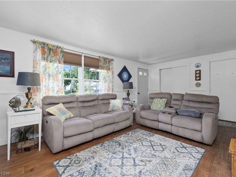 4958 Northview Court, Vermilion, OH 44089 Photo 6
