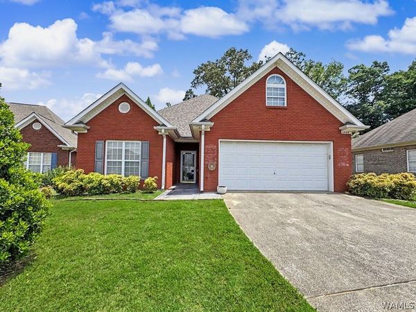 4449 Ridgeland Dr , Gardendale, AL 35071