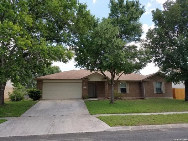 115 CIBOLO CREEK DR, Boerne, TX 78006