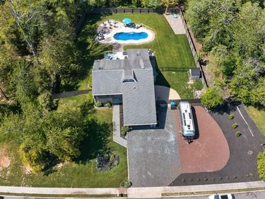 26 GREENBRIAR ROAD , MARMORA, NJ 08223