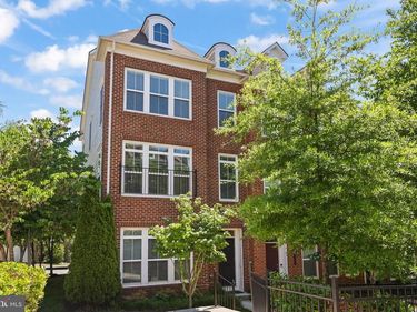 9640 PULLMAN PLACE, FAIRFAX, VA 22031
