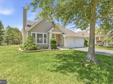15 BREEZE TERR , BARNEGAT, NJ 08005
