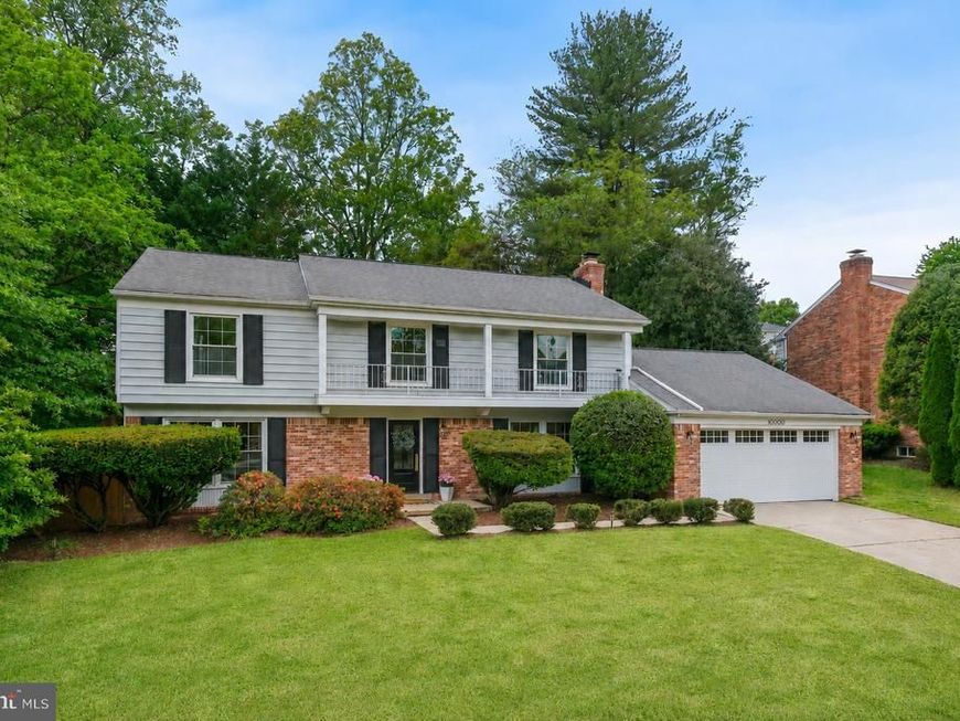 10900 Gainsborough Road , Potomac, MD 20854 Main Photo