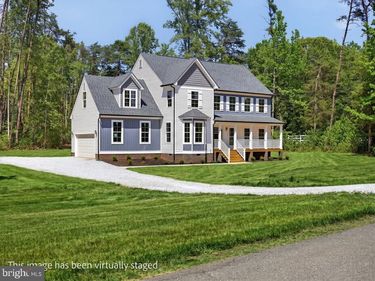 32 MILL RUN, BUMPASS, VA 23024
