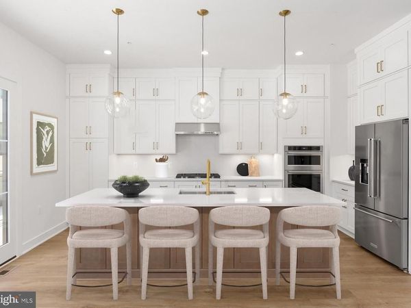 8618 ERDEM PLACE, CHEVY CHASE, MD 20815