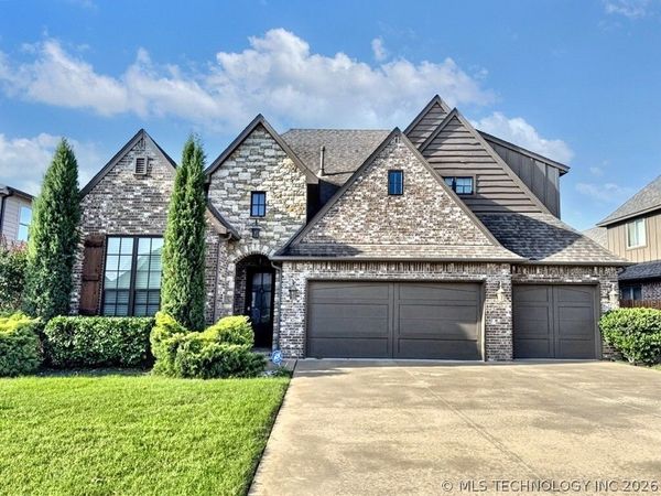 6648 E 124th Place S, Bixby, OK 74008