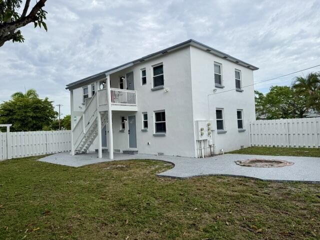 717 2nd Avenue S, Unit 8, Lake Worth Beach, FL 33460 Photo