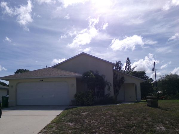 3014 SW Segovia Street, Port St. Lucie, FL 34953
