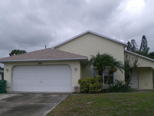 3014 SW Segovia Street, Port St. Lucie, FL 34953