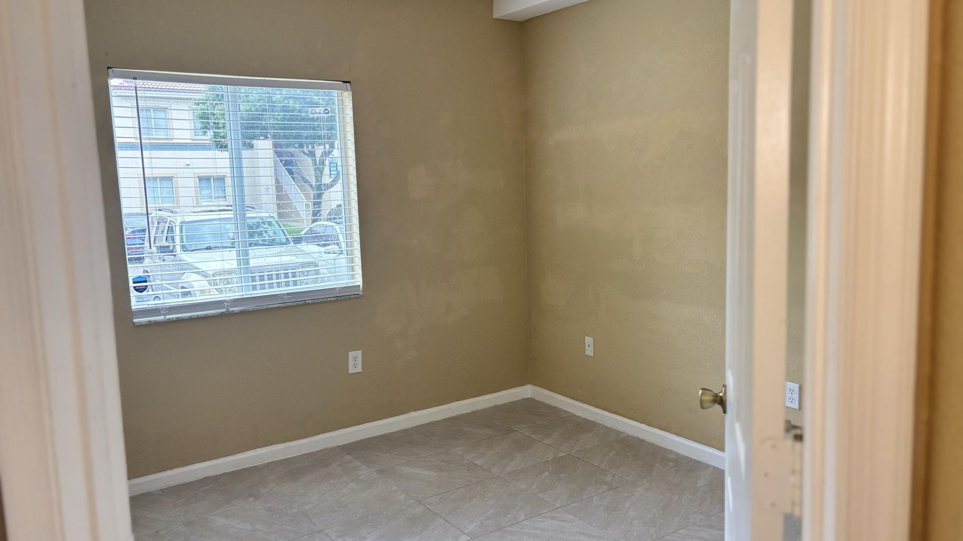1103 Golden Lakes Boulevard, Unit 1011, West Palm Beach, FL 33411 Photo