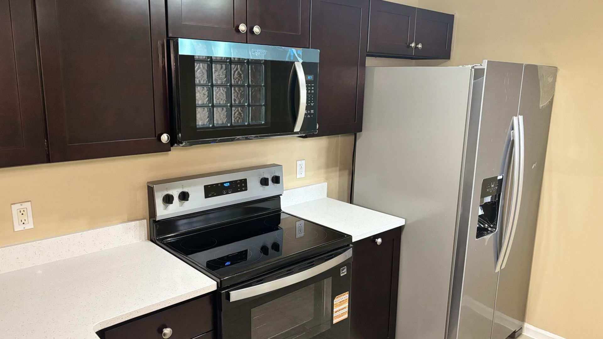 1103 Golden Lakes Boulevard, Unit 1011, West Palm Beach, FL 33411 Photo