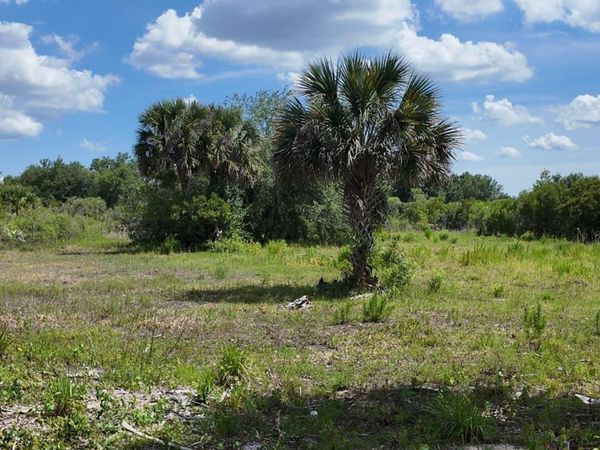 18980 NW 274th Street, Okeechobee, FL 34972