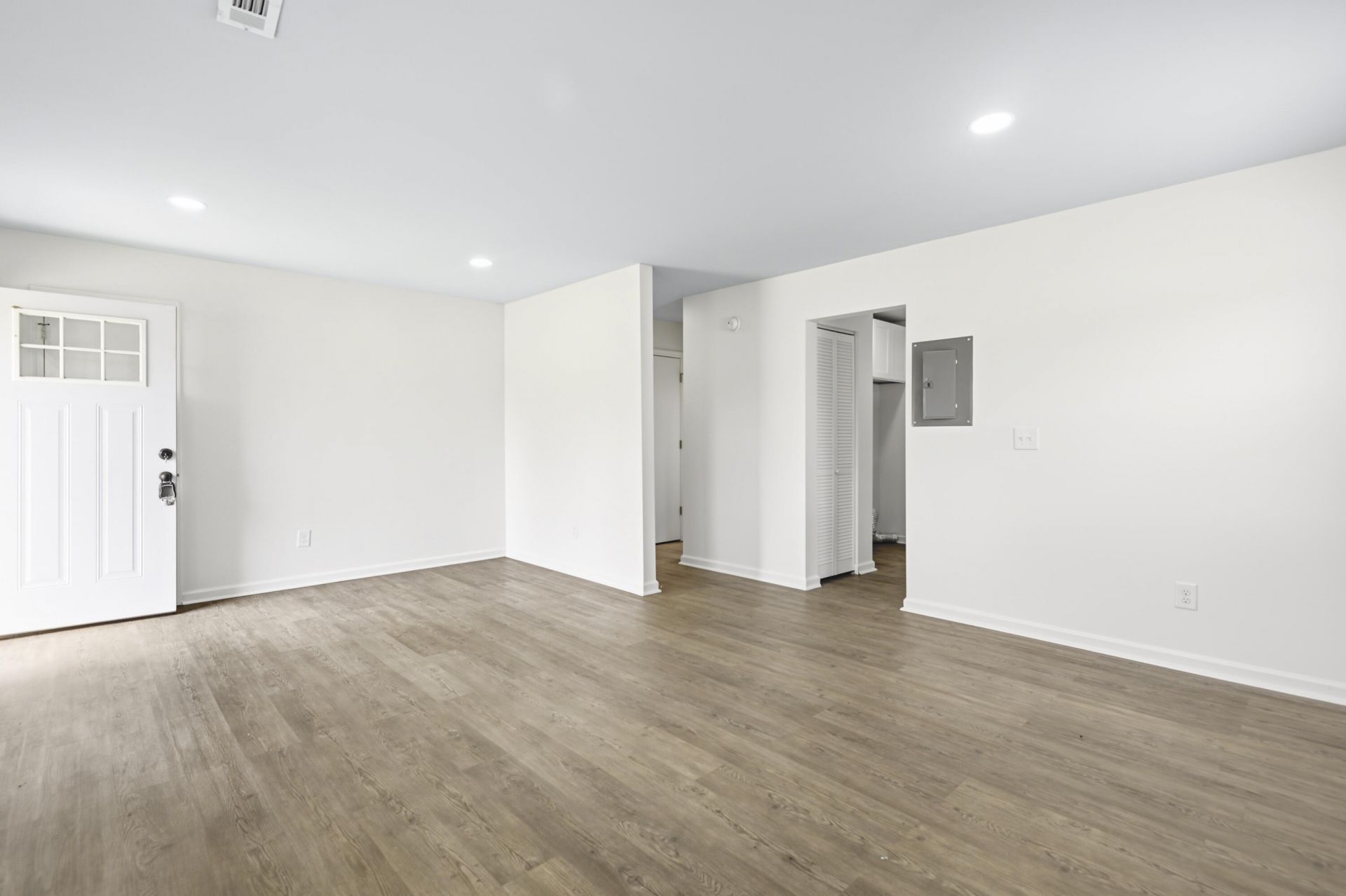 3119 Azalea Drive Photo 5