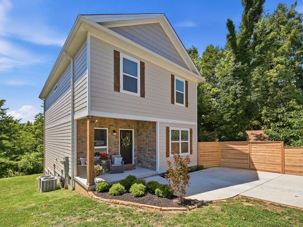 130 Goodson Avenue, Chattanooga, TN 37405
