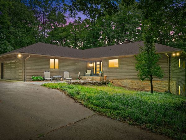 628 Chesterfield Cir , Clarksville, TN 37043