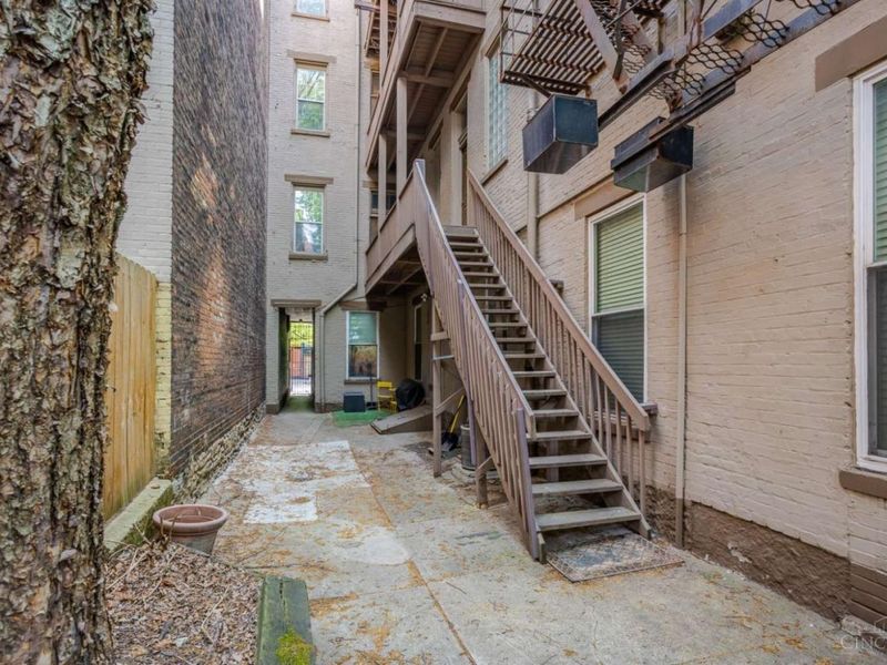 1407 Main Street, Unit 4, Cincinnati, OH 45202 Photo 20