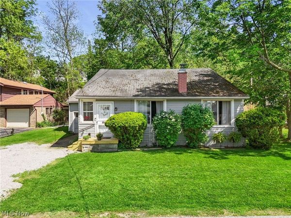 35812 Wanaka Boulevard , Eastlake, OH 44095