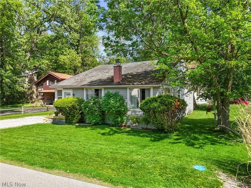 35812 Wanaka Boulevard, Eastlake, OH 44095 Photo 3