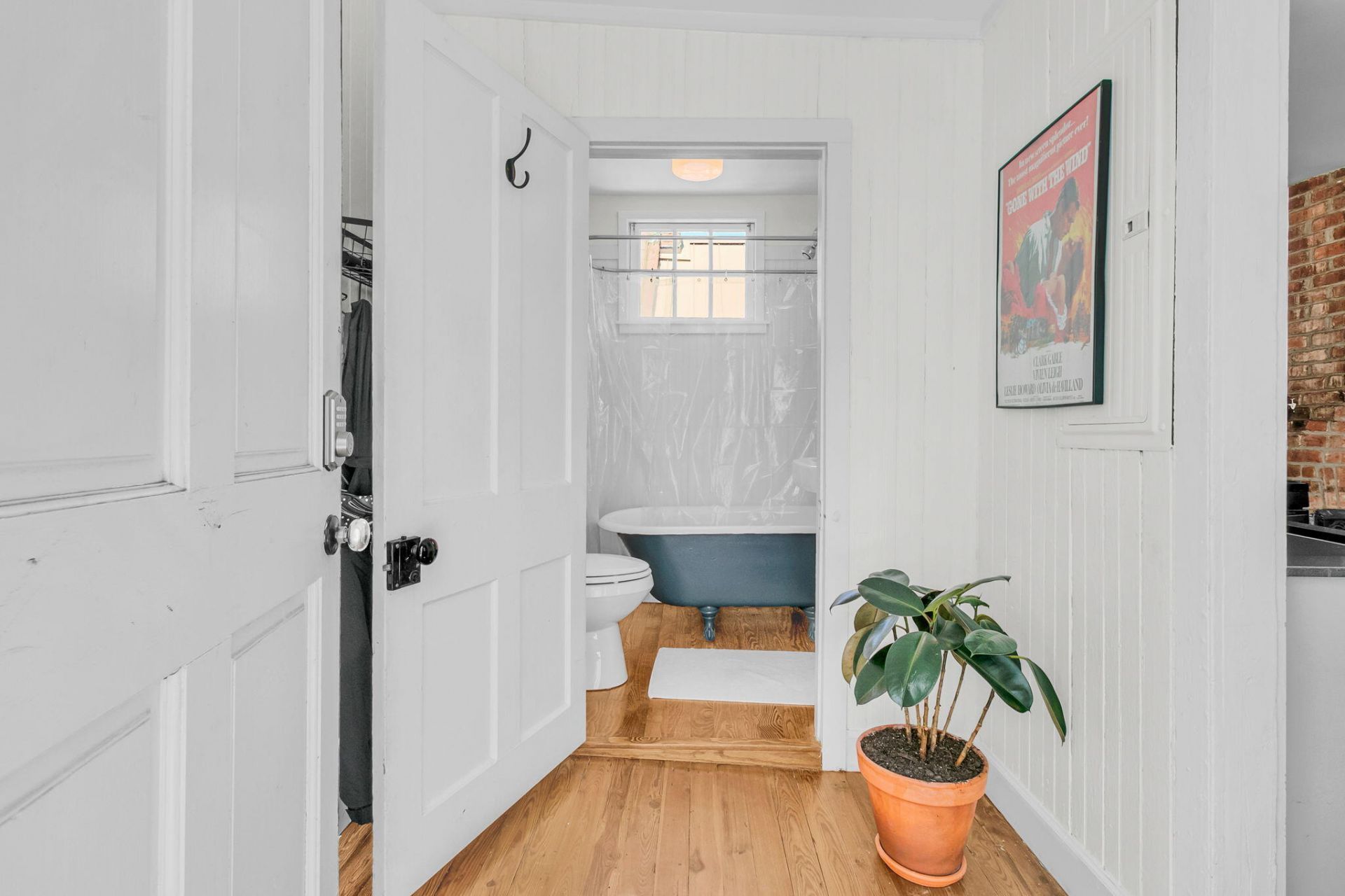46 Ashe Street Photo 11