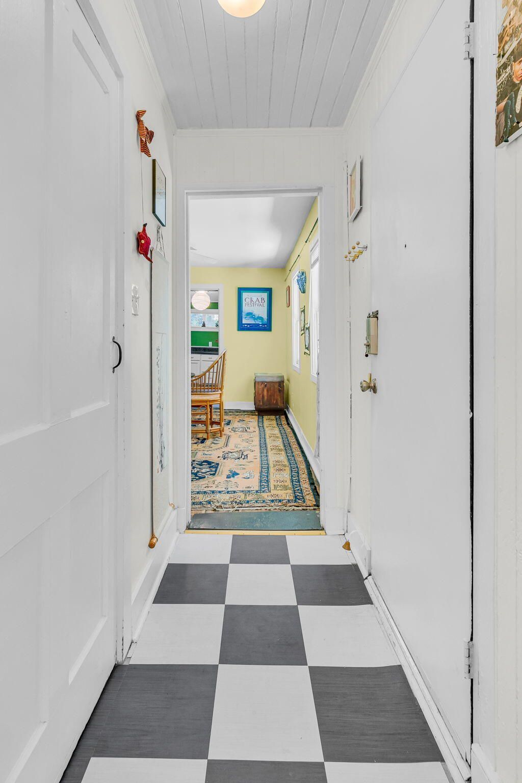 46 Ashe Street Photo 15