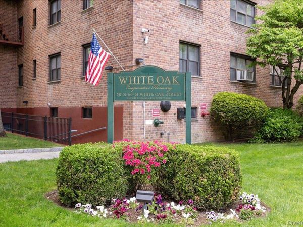 51 White Oak Street , Unit 4D, New Rochelle, NY 10801