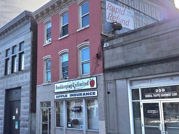 257 Broadway , Newburgh, NY 12550