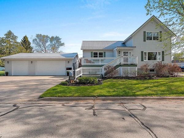 300 3RD STREET, Oconto, WI 54153