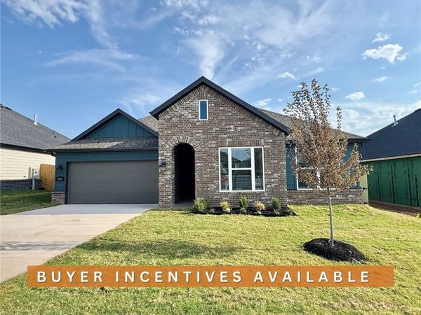5904 SW Bear Creek Avenue, Bentonville, AR 72713