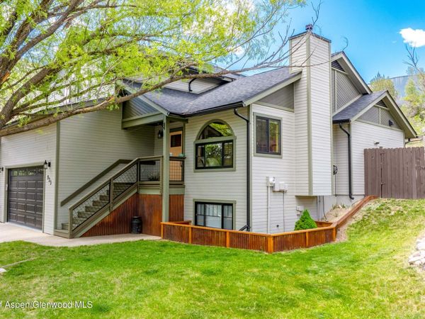 823 Mountain View Drive, New Castle, CO 81647