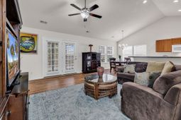 765 Riverward Dr.  photo 4
