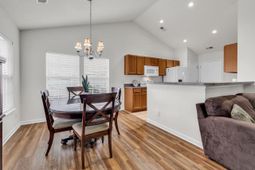 765 Riverward Dr.  photo 4