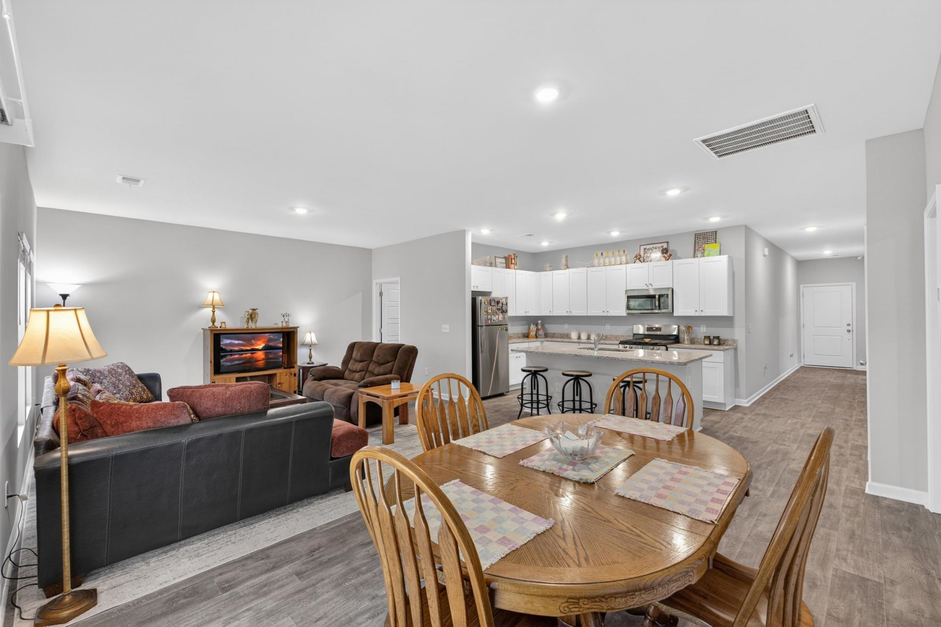 504 Corsac Ct.  Photo 8