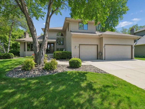 10190 170th Street W, Lakeville, MN 55044