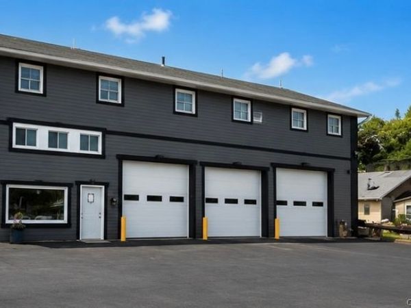 2101 Whitesboro Street , Utica, NY 13502