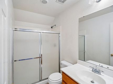 13468 Pipestone St, Lathrop, CA 95330 Photo