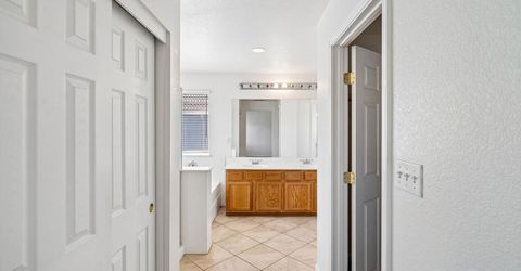 13468 Pipestone St, Lathrop, CA 95330 Photo