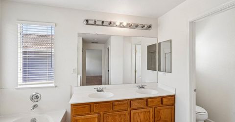 13468 Pipestone St, Lathrop, CA 95330 Photo