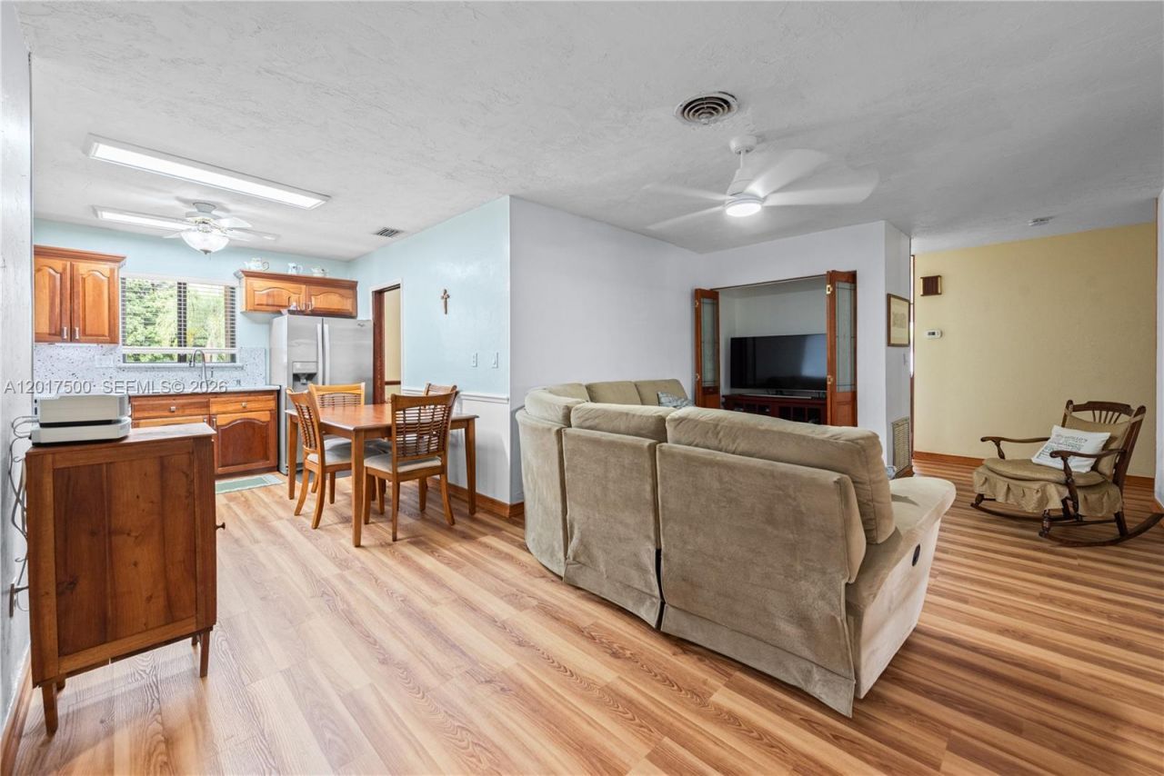 224 NW 19th St , Homestead, FL 33030 Photo