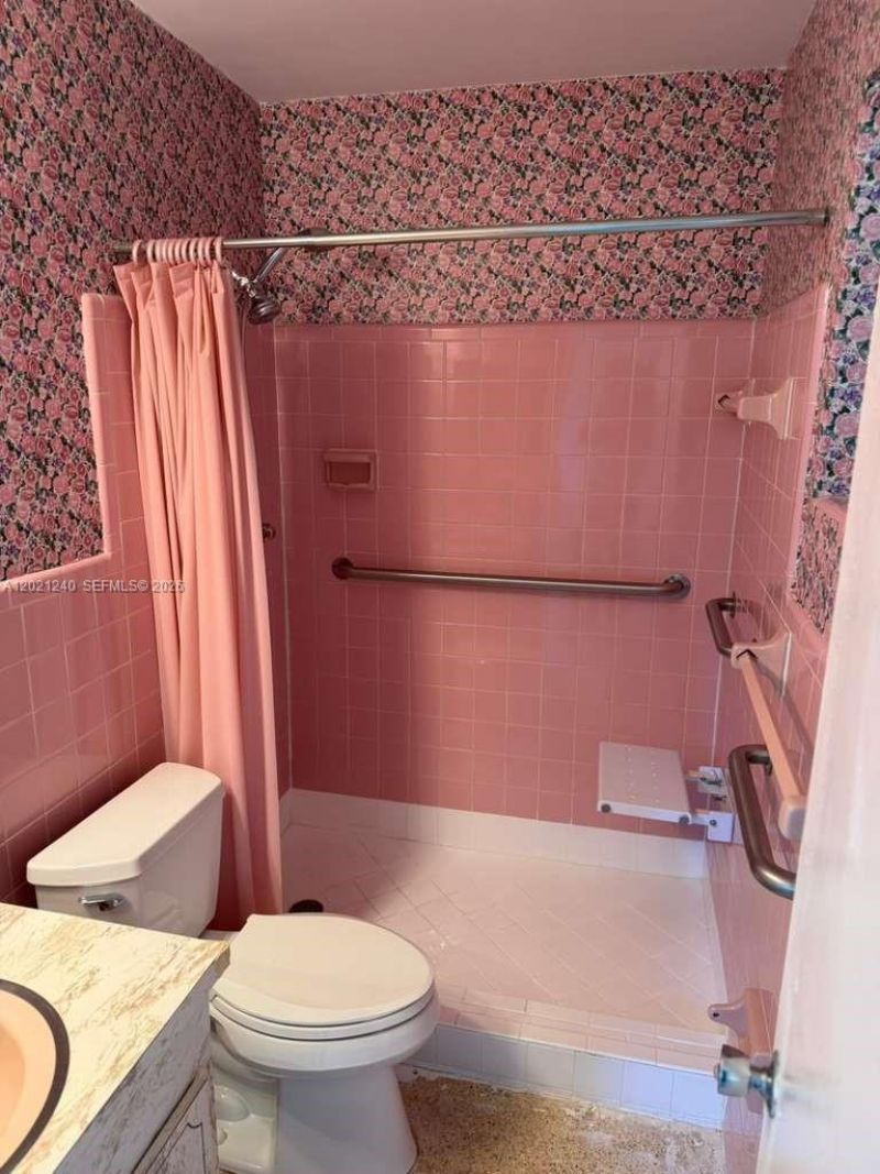 5127 Alton Rd , Miami Beach, FL 33140 Photo